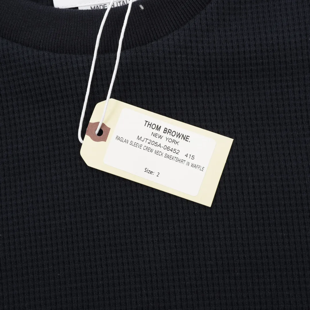 Thom Browne / Classic 420 ， ，32 3 ， ， ， ， ， Breathable ， ， ， TB ， ， ， ！ ， 。 Size: 1-4